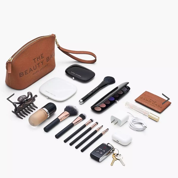 Authentic Marc Jacobs Brown Beauty Bag - Picture 3 of 12